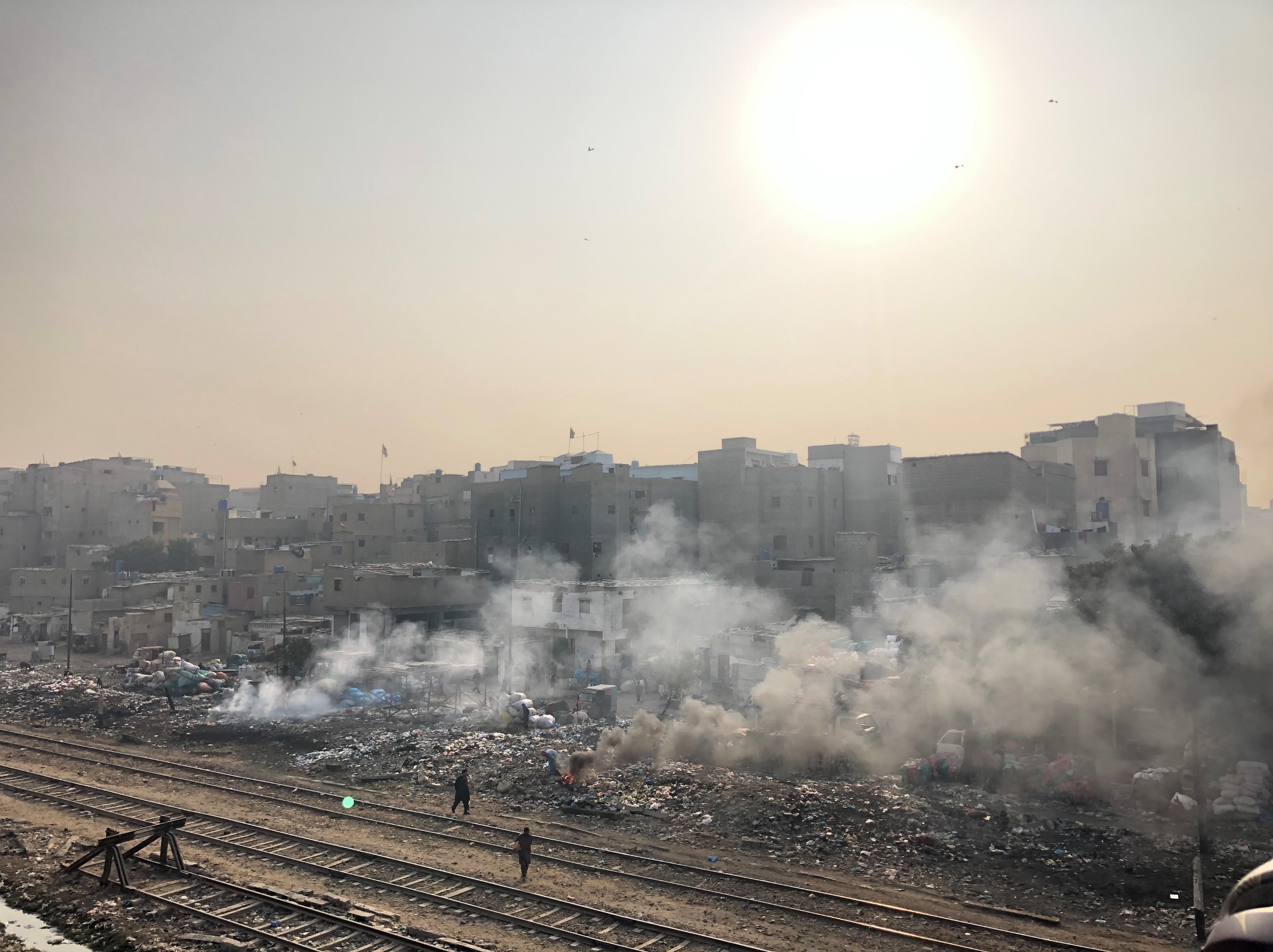 The Burning Crisis: Waste Incineration and Air Quality in Karachi